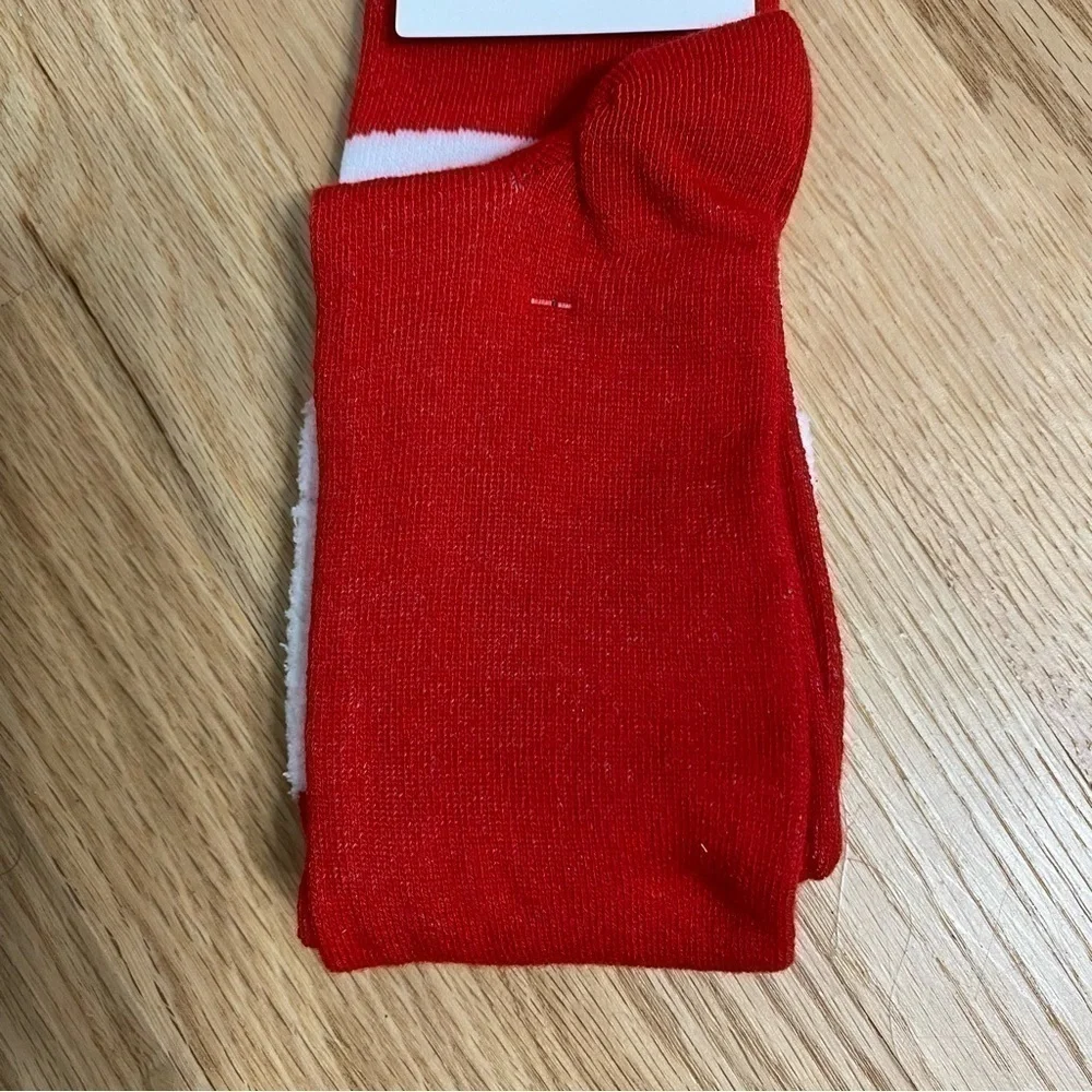 Santa Claus Knee High Socks Women’s New Sz 4-10 Christmas Red White